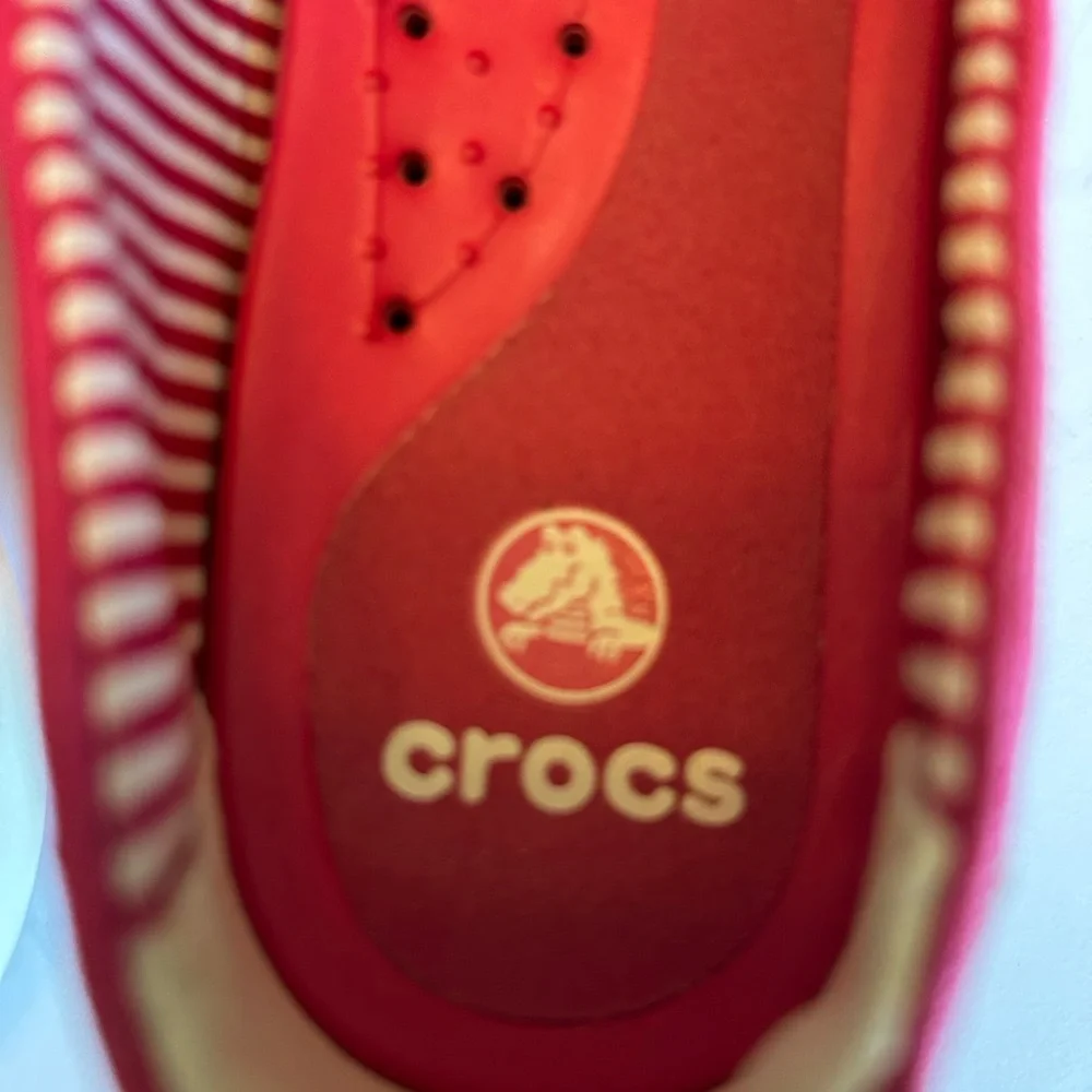 CROCS Pink Loafers - Picture 4 of 10